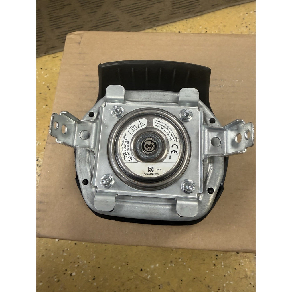 2025-2027 CHEVROLET TAHOE SUBURBAN DRIVER WHEEL AIRBAG (W/1 PLUG) BLACK OEM #B13