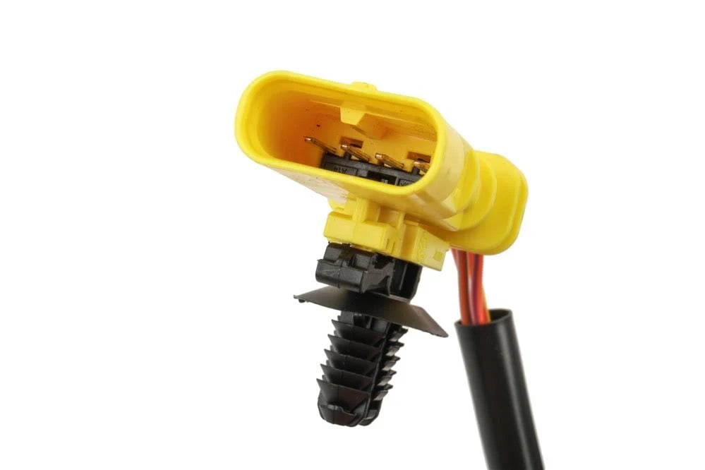 Passenger dashboard airbag yellow electrical connector detail