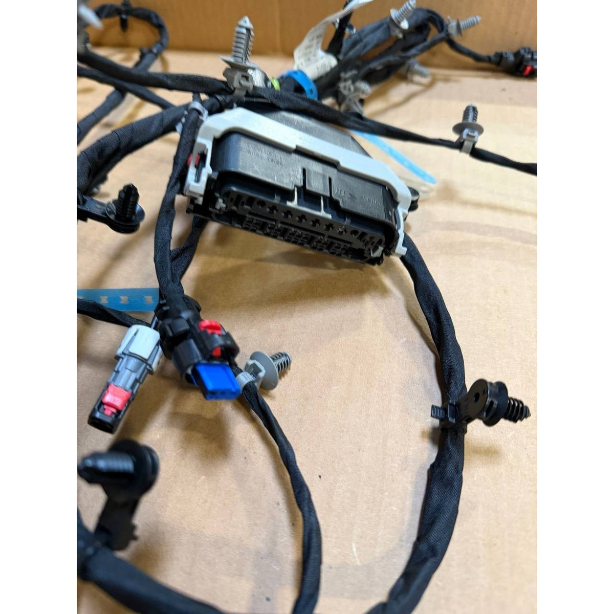 Yukon Escalade Sierra Tahoe ASM Front Object Alarm Sensor Harnes Wiring 85591105