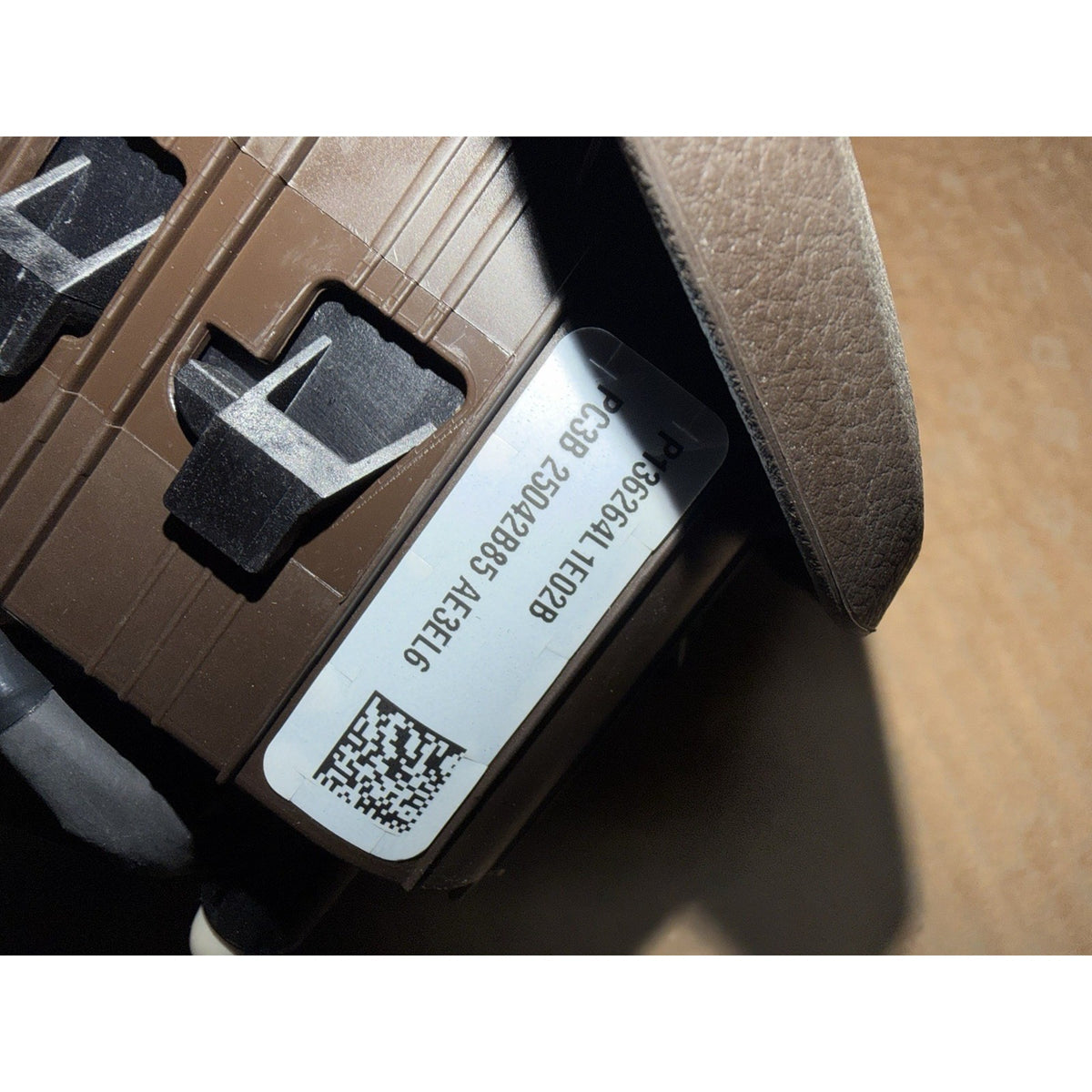 2023-2025 Ford F-250 F-350 F-450 F-550 Super Duty Steering Wheel Airbag Brown OEM NEW PC3Z-25043B13-AD
