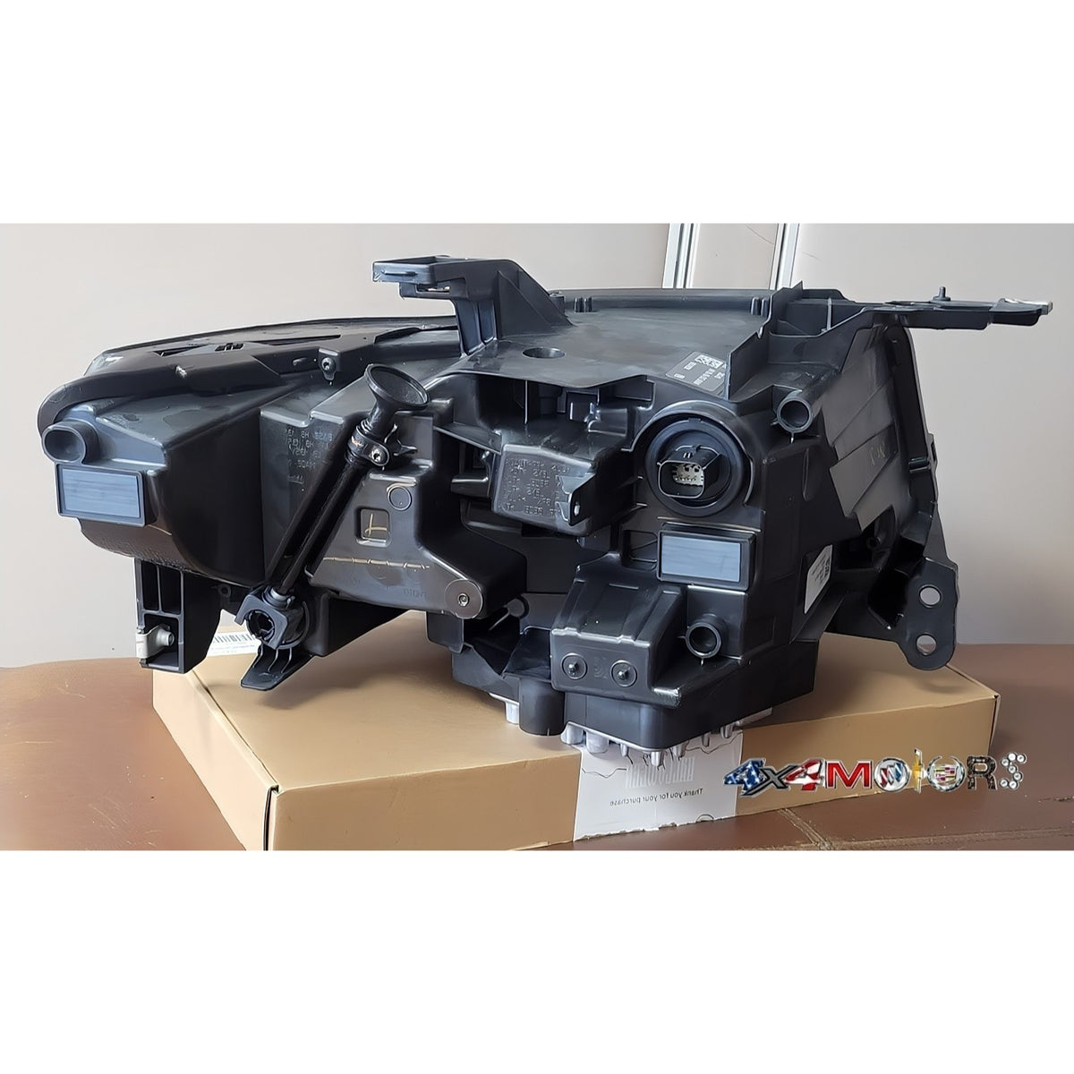 2021-2024 Cadillac Escalade Left Driver Side Headlight OEM NEW -SPORT #85516639