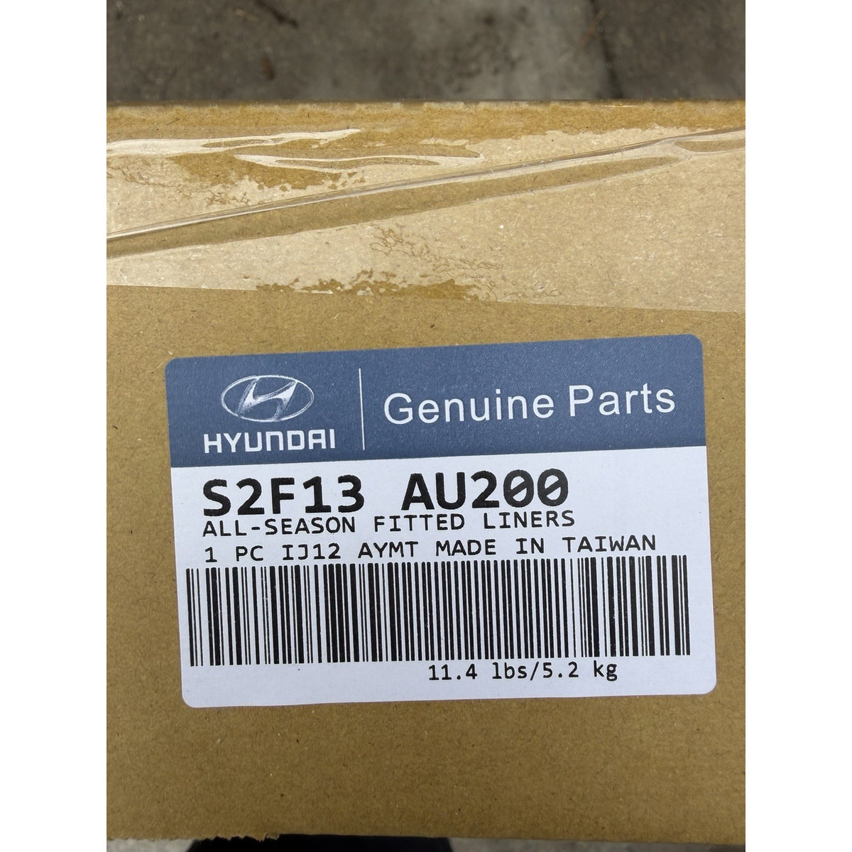 Hyundai Santa Fe OEM all-season fitted floor liner set S2F13-AU200 — photo 2
