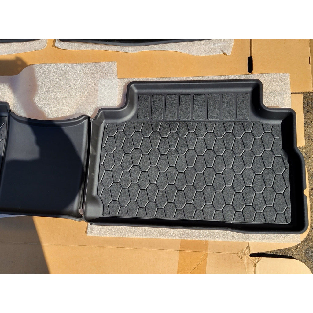 Hyundai Santa Fe OEM all-season fitted floor liner set S2F13-AU200 — photo 6