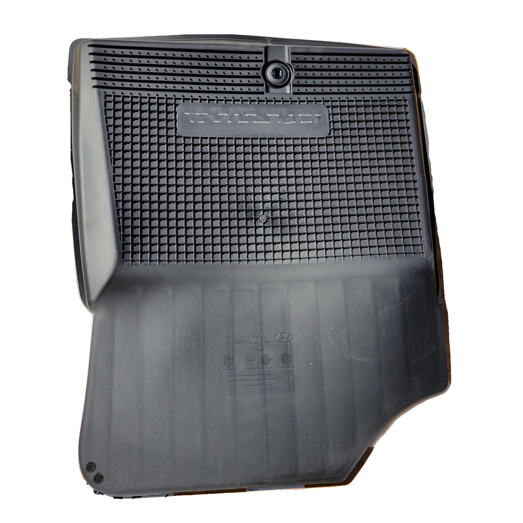 Hyundai Santa Fe OEM all-season fitted floor liner set S2F13-AU200 — photo 7