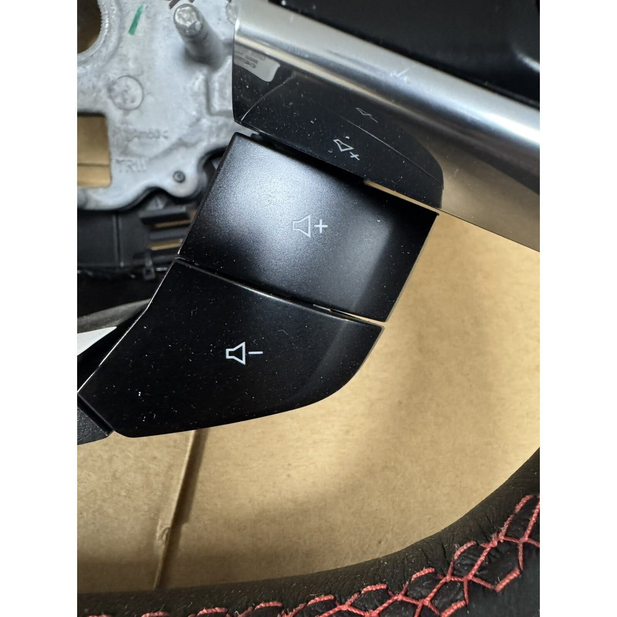 2021-2025 Chevrolet Corvette Z06 Steering Wheel Black Leather OEM NEW 85521366