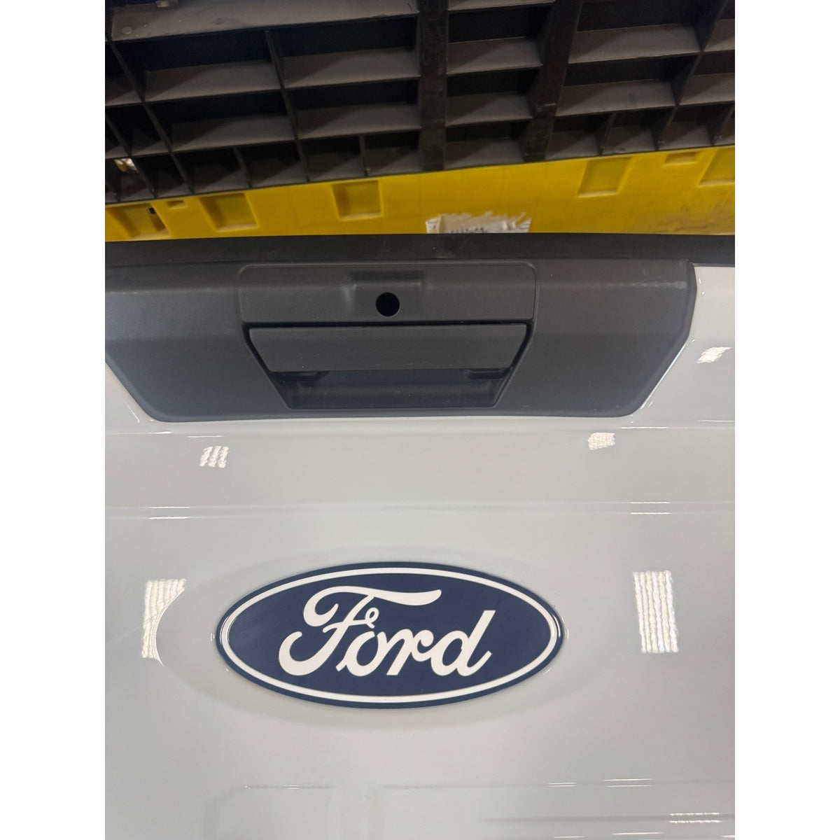 2021-2025 Ford F-150 Oxford White Tailgate Assembly OEM ML3Z-9940700-Q