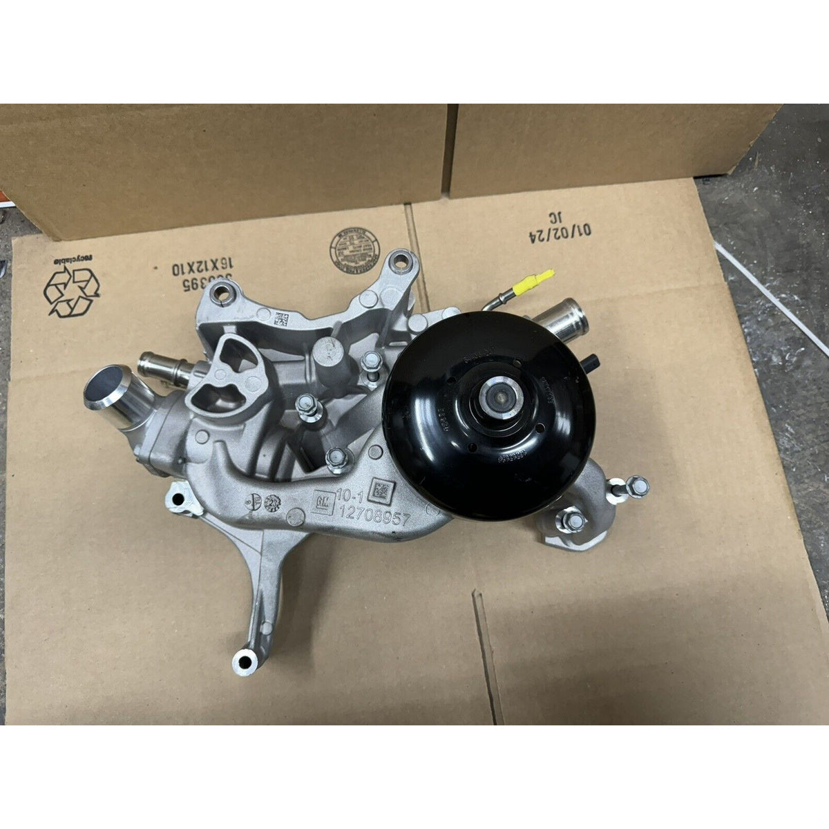 2019-2023 Chevy Silverado Tahoe Suburban GMC Sierra Yukon Cadillac Escalade Water Pump Assembly OEM 12708957