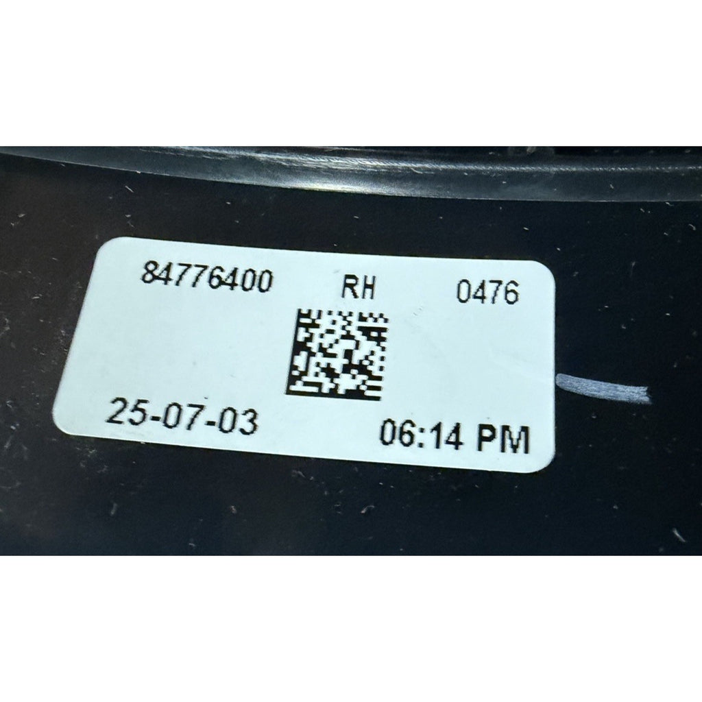 2020 - 2025 Cadillac XT6 Rear Bumper Signal Passenger Right RH OEM NEW 84776400