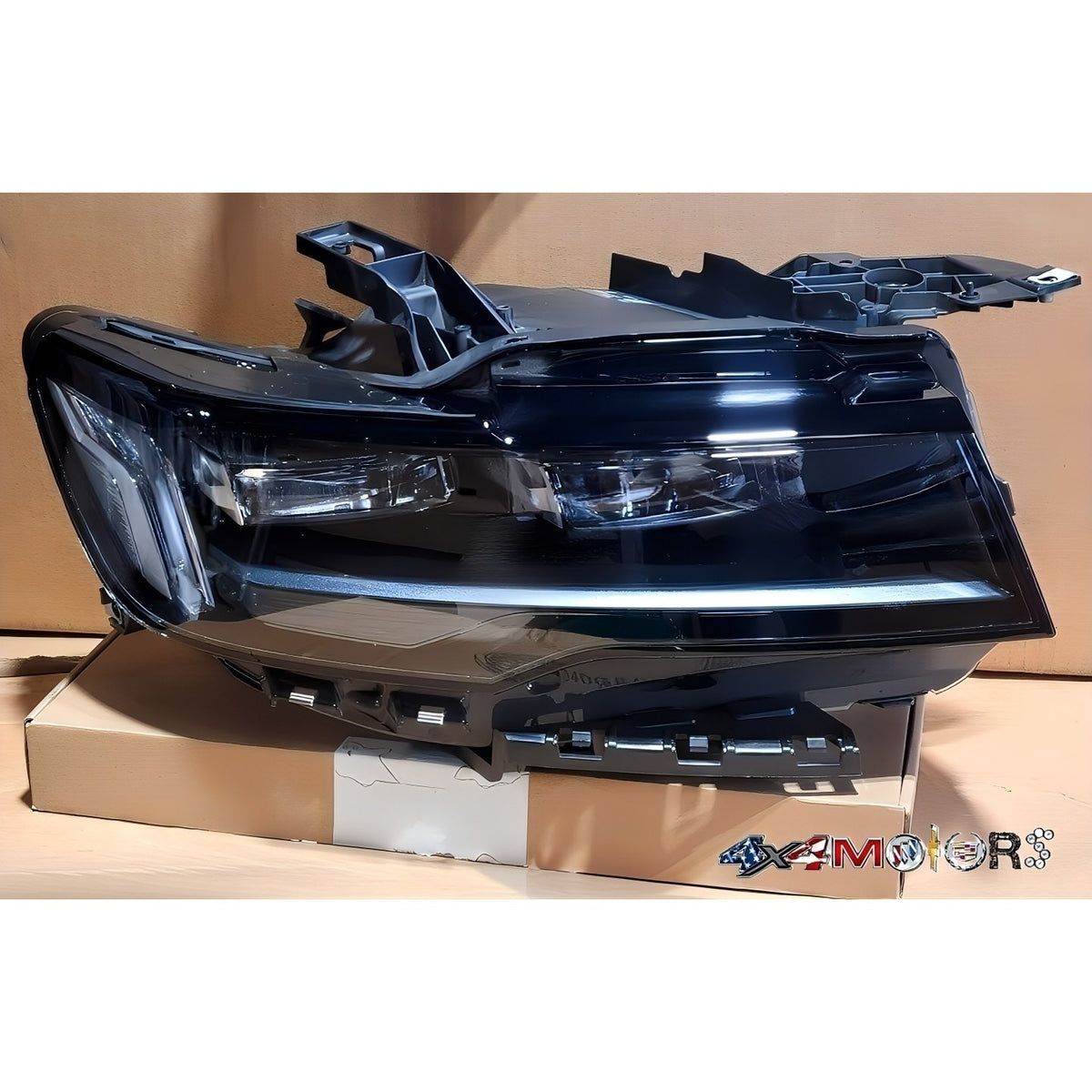 2021-2024 Cadillac Escalade RIGHT Passenger Headlight OEM NEW -SPORT #85619319