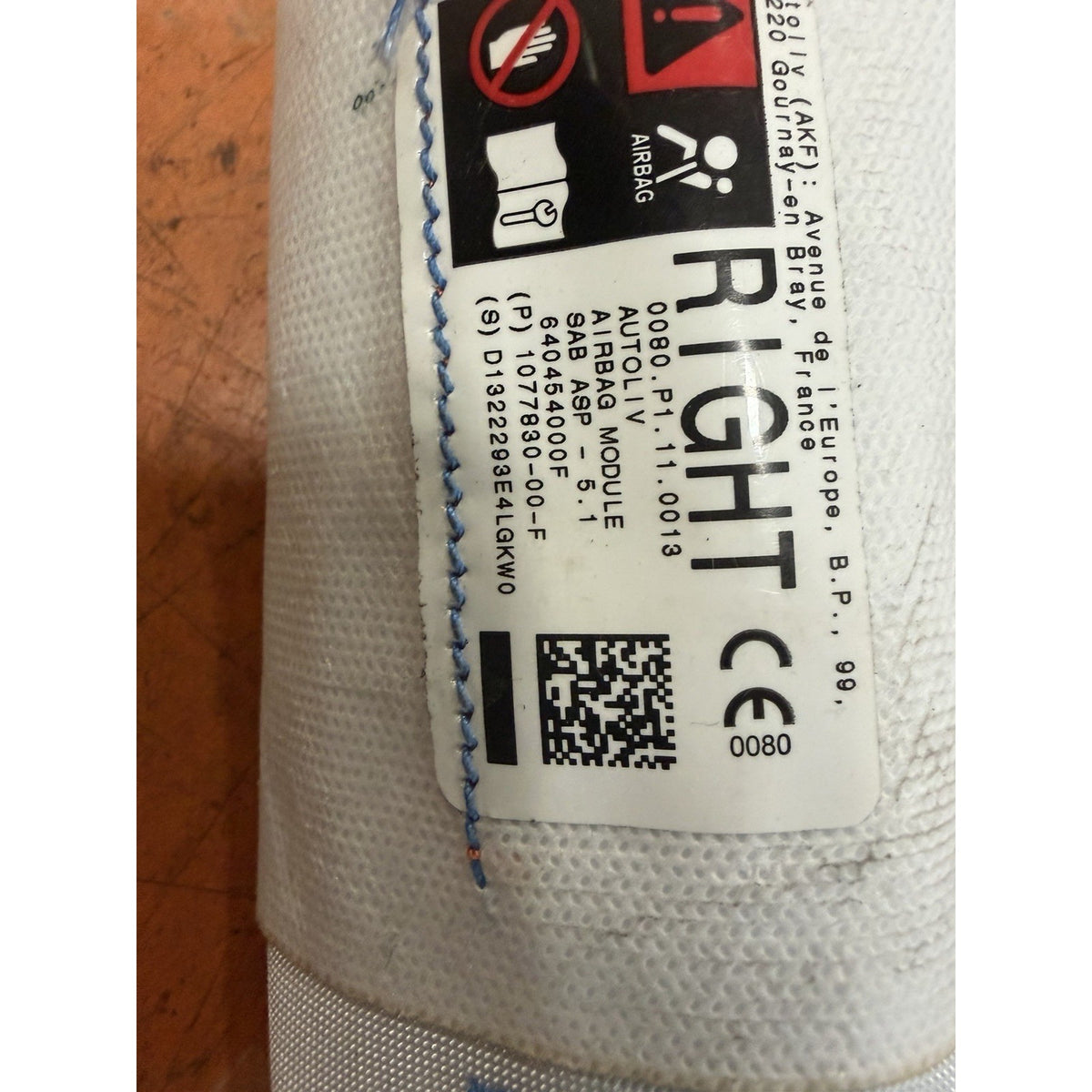 2017-2025 Tesla Model 3 / 2020-2025 Model Y RH Seat Airbag NEW OEM 1077830-00-F