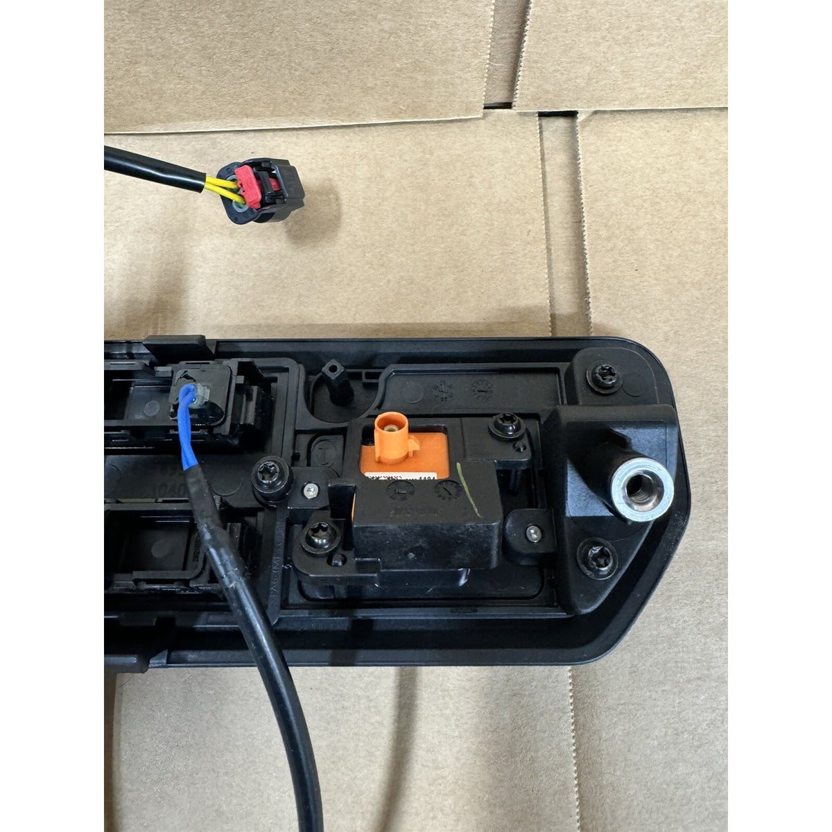 2020-2023 GM Sierra Silverado Pickup Tailgate Latch Handle OEM NEW 86789900 85626243