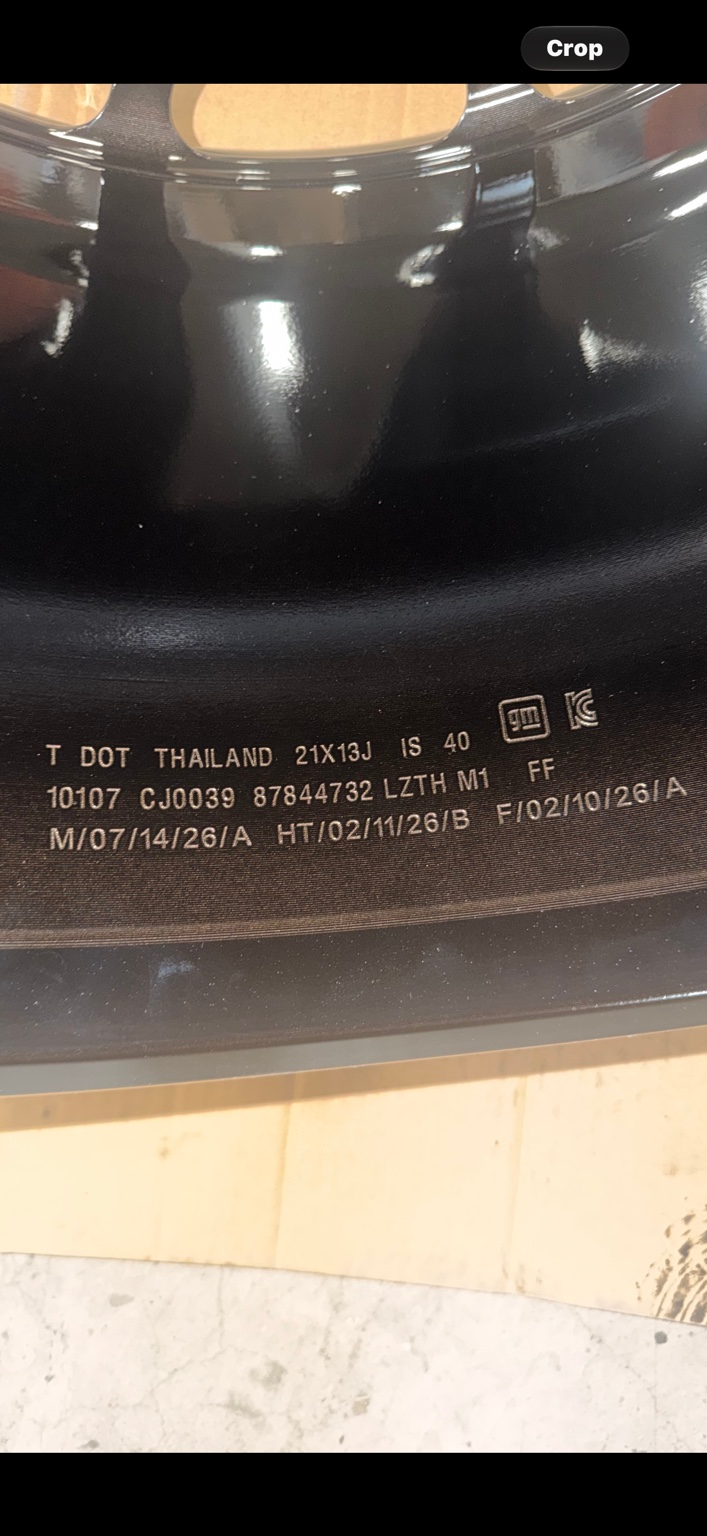 Original rear wheel stamp showing GM, 87844732, 21X13J and IS40