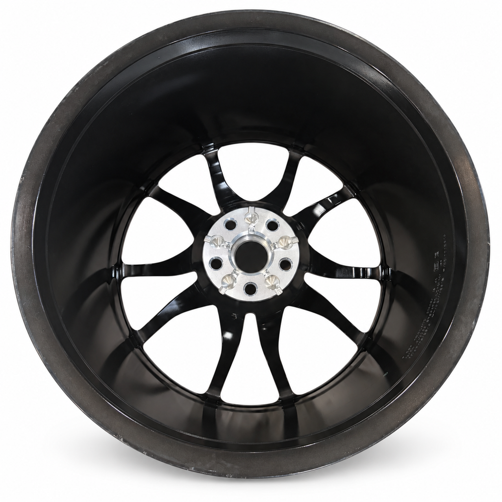 Rear barrel and mounting face of the actual gloss-black Chevrolet Corvette wheel