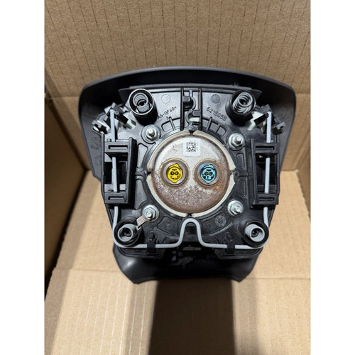 2014-2018 Chevy Silverado 1500 Driver Wheel Airbag Jet Black OEM 84057084