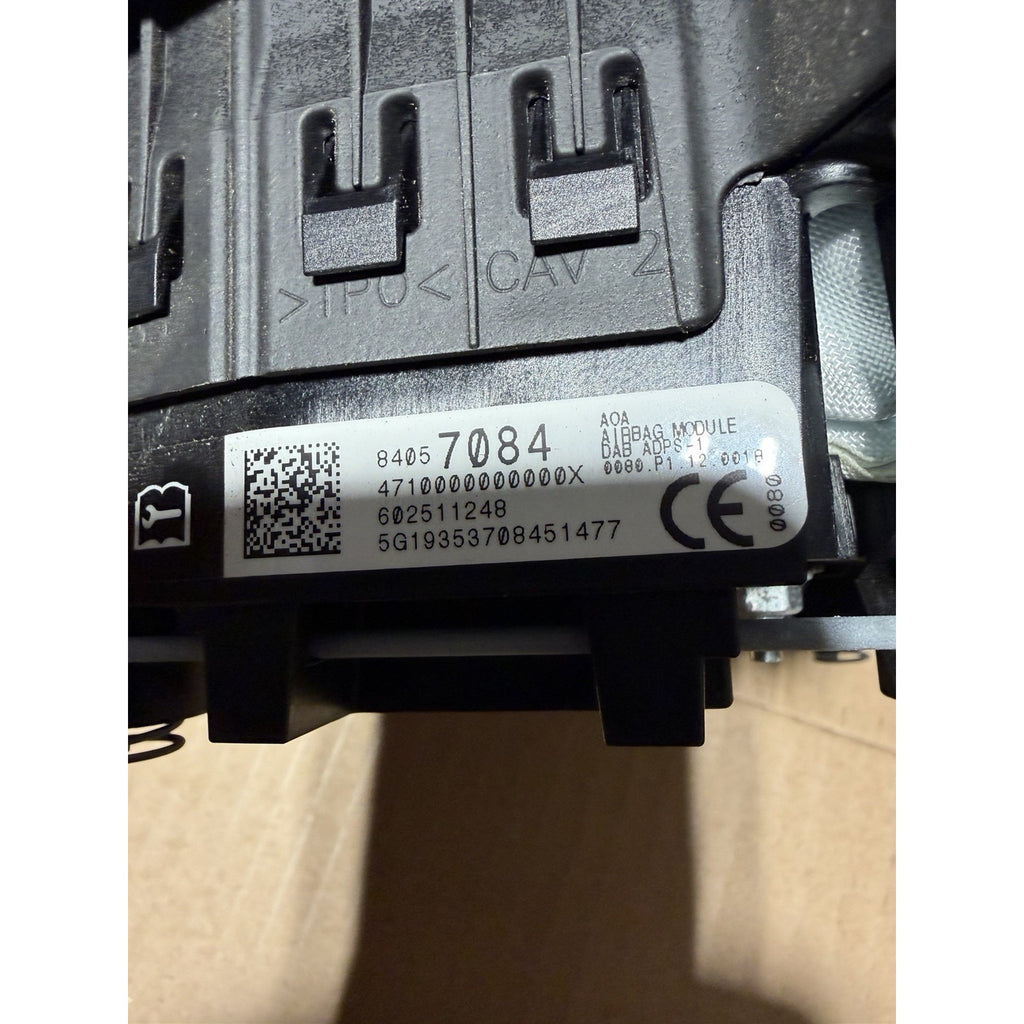 2014-2018 Chevy Silverado 1500 Driver Wheel Airbag Jet Black OEM 84057084
