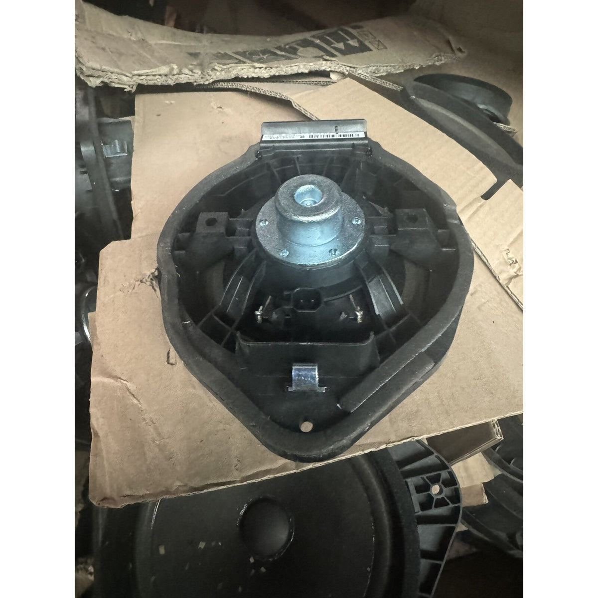 2011-2022 GM OEM Front Door Speaker OEM New 85126001