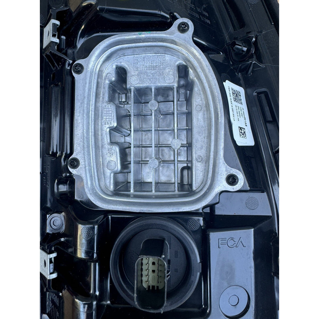 2019-2024 Dodge Ram 2500 3500 LH Driver Side Tail Lamp w/ Blind Spot OEM NEW 68639091AB