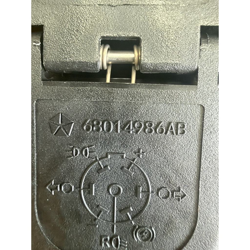 Trailer Tow Connector 7-Way & 4-Way | Mopar 68573359AA | Jeep Gladiator / Ram 1500 / 2500 / 3500