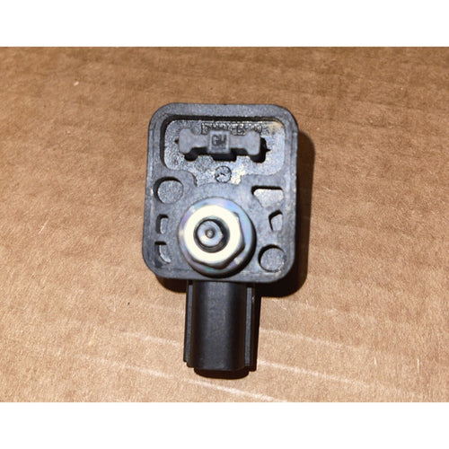 2015-2018 Chevy Silverado Suburban Sierra Tahoe Front Side Impact Sensor OEM NEW 13578677