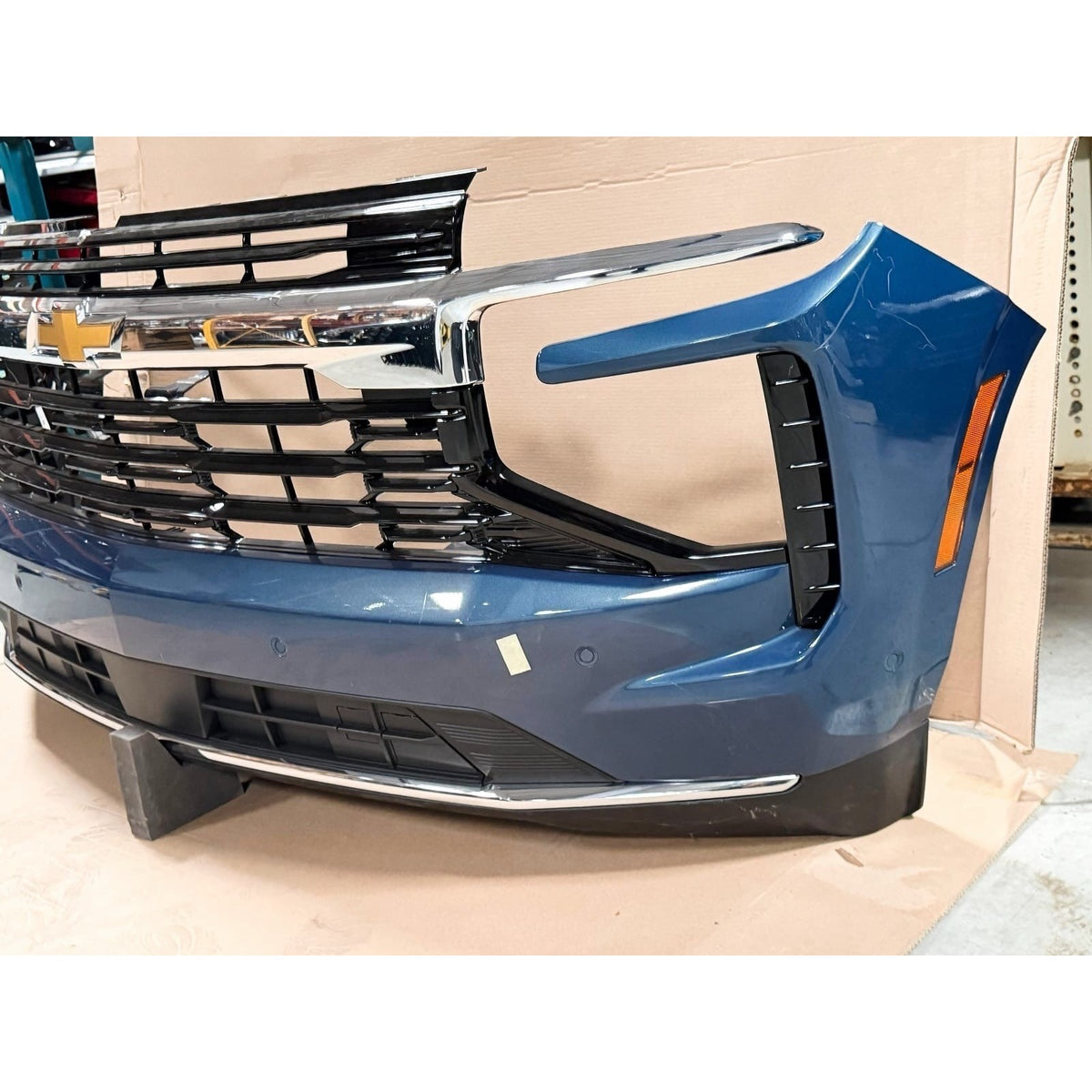 2025-2027 Chevy Tahoe Suburban Front Bumper Assembly w/ Fog, Sensors & Camera OEM Takeoff GXP Lakeshore Blue Metallic