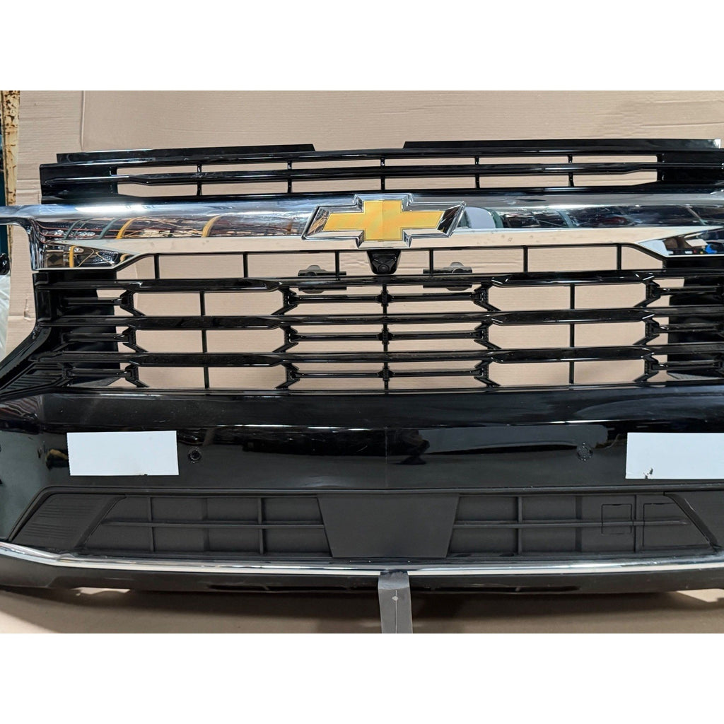 2025-2027 Chevy Tahoe Suburban Front Bumper Assembly w/ Fog, Sensors & Camera OEM Takeoff GBA Black