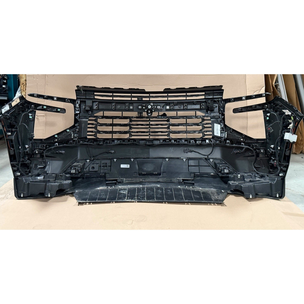 2025-2027 Chevy Tahoe Suburban Front Bumper Assembly w/ Fog, Sensors & Camera OEM Takeoff GBA Black