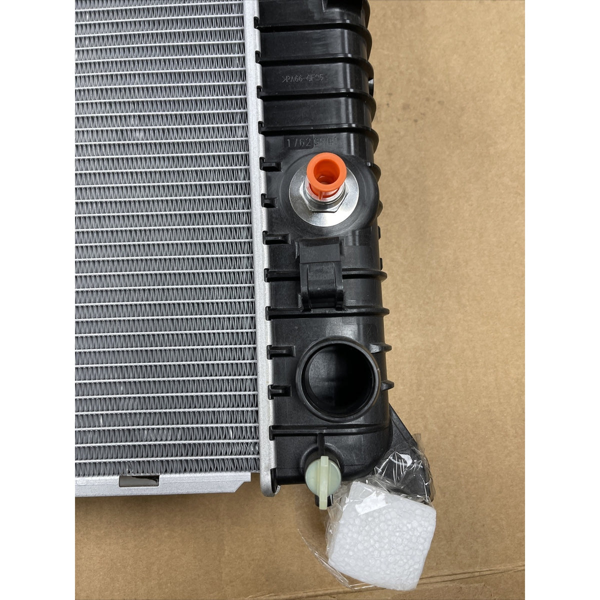 2019-2026 Chevy Silverado & GMC Sierra 1500 5.3L 6.2L Engine Radiator OEM NEW 85575814